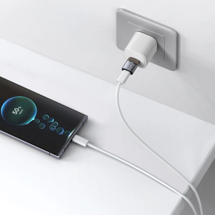 مبدل OTG تایپ سی به USB ۳.۰ مکدودو OT-7580، امکان اتصال فلش و هارد اکسترنال با سرعت بالا و شارژ همزمان