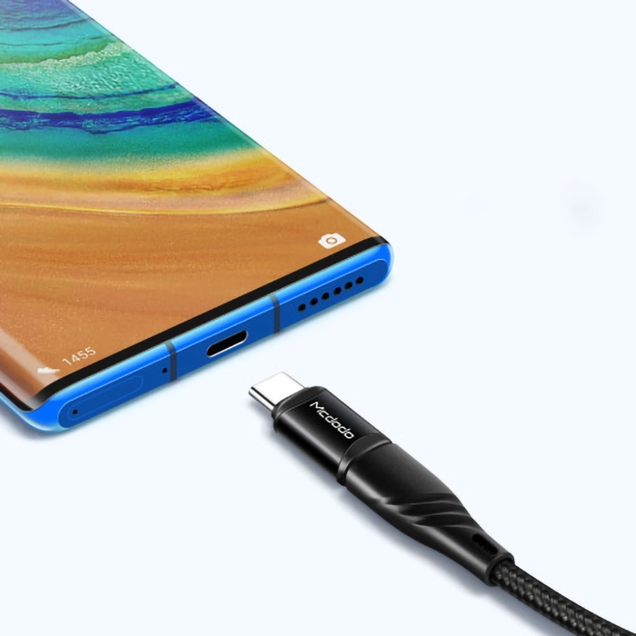 تبدیل لایتنینگ به تایپسی مکدودو OT-7700، امکان شارژ سریع و انتقال داده با سرعت ۴۸۰Mbps