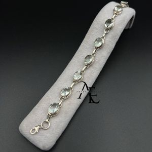 دستبند نقره همراه سنگ زبرجد اصل