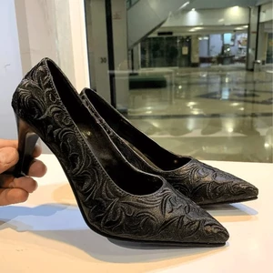 کفش مجلسی زنانه مدل گلدوزی کد01،رنگ مطابق تصویر