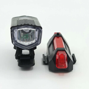 چراغ جلو و عقب دوچرخه مدل شارژی کد 760