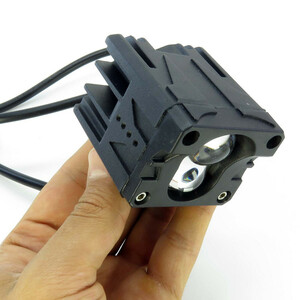 پروژکتور آفرود چهارگوش 80 وات کد ۱۸۰۲ – بسته 2 عددی