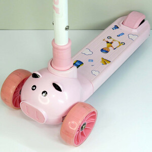 اسکوتر مدل خوک مهربان کد 1508