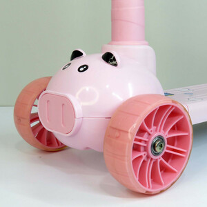 اسکوتر مدل خوک مهربان کد 1508