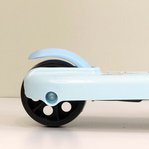 اسکوتر مدل خوک مهربان کد 1508