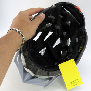 کلاه ایمنی دوچرخه کربول مدل ایرلایت کد 1722