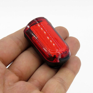 چراغ عقب شارژی تایوان دی لایت کد 1439