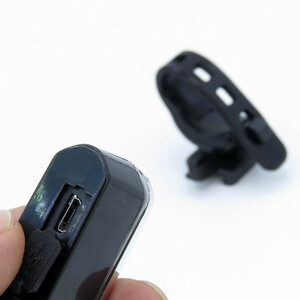 چراغ عقب دوچرخه مدل 6 حالته کد 1587