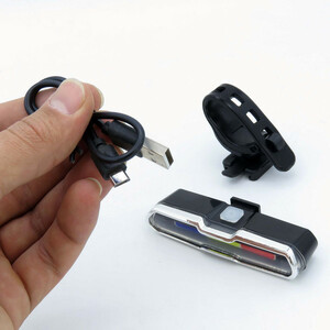 چراغ عقب دوچرخه مدل 6 حالته کد 1587