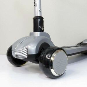 اسکوتر کودک مدل ماشینی کد 1511