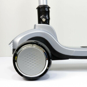 اسکوتر کودک مدل ماشینی کد 1511