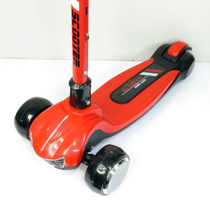 اسکوتر کودک مدل ماشینی کد 1511