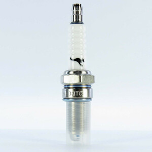 شمع هوندا ماراتن کلاس A کد 1832