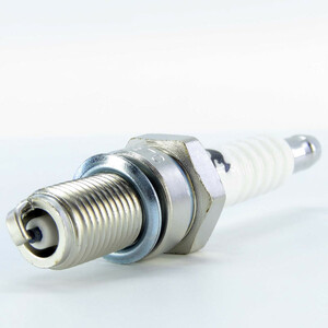 شمع هوندا ماراتن کلاس A کد 1832