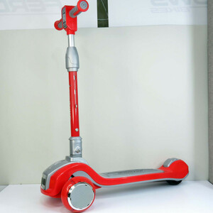 اسکوتر مدل رولز رویز کد 1510