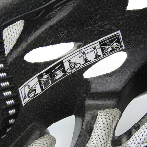 کلاه ایمنی دوچرخه مدل کربن کد 1250