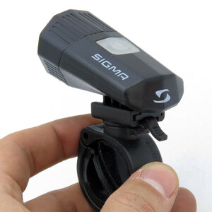 چراغ جلوی دوچرخه سیگما مدل باستر کد 1570