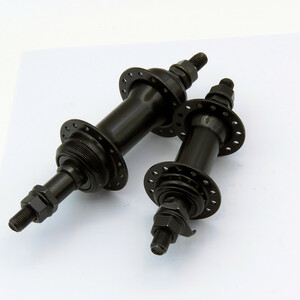 توپی عقب و جلو مشکی 28 سوراخ راکس کد 1336