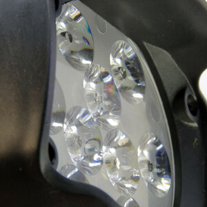 پروژکتور آفرودی خودرو مدل 9 ال ای دی کد 1721