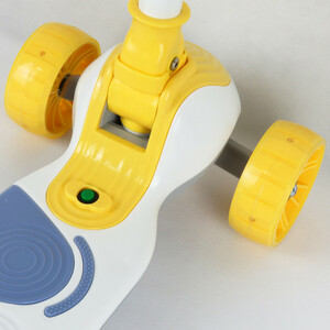 اسکوتر چراغ دار موزیکال کد 1887