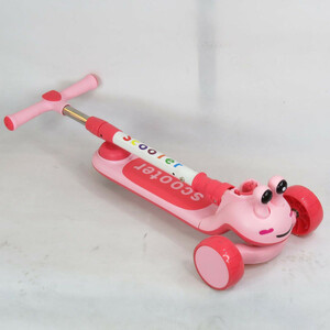 اسکوتر کودک مدل BQX-618 کد 1895 ظرفیت وزنی 50 کیلوگرم