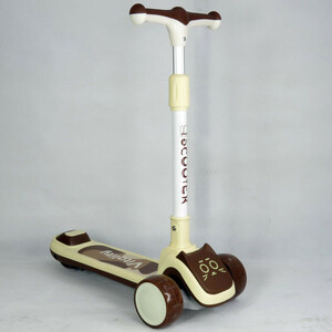 اسکوتر کودک مدل KMQ-606 کد 1897 ظرفیت وزنی 40 کیلوگرم