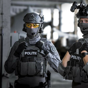 دستکش موتورسواری مکانیک مدل m-pact کد 1923