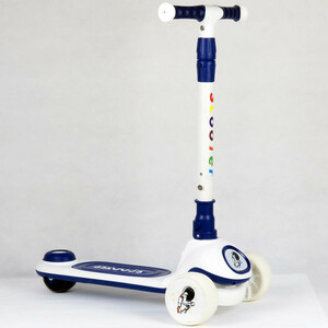 اسکوتر کودک اسکوتر مدل Moonlight ظرفیت وزنی 45 کیلوگرم