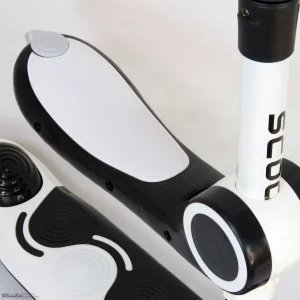 اسکوتر صندلی دار فراری کد 1888