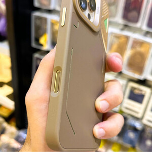 کاور مگنتی آیفون 16 پرومکس کاجسا