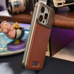 قاب مگ سیف آلومینیوم چرمی آیفون 16 پرو مکس