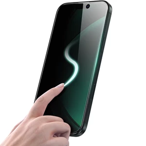 خرید گلس پرایوسی ایربگ‌دار آیفون 16 و آیفون 15 سه‌بعدی گرین‌لاین