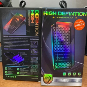 کیفیت گلس تمام صفحه آیفون 14پرومکس آمادو