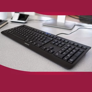 صفحه کلید با سیم کم صدای کامپیوتر چری