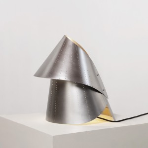 آباژور رومیزی فلزی