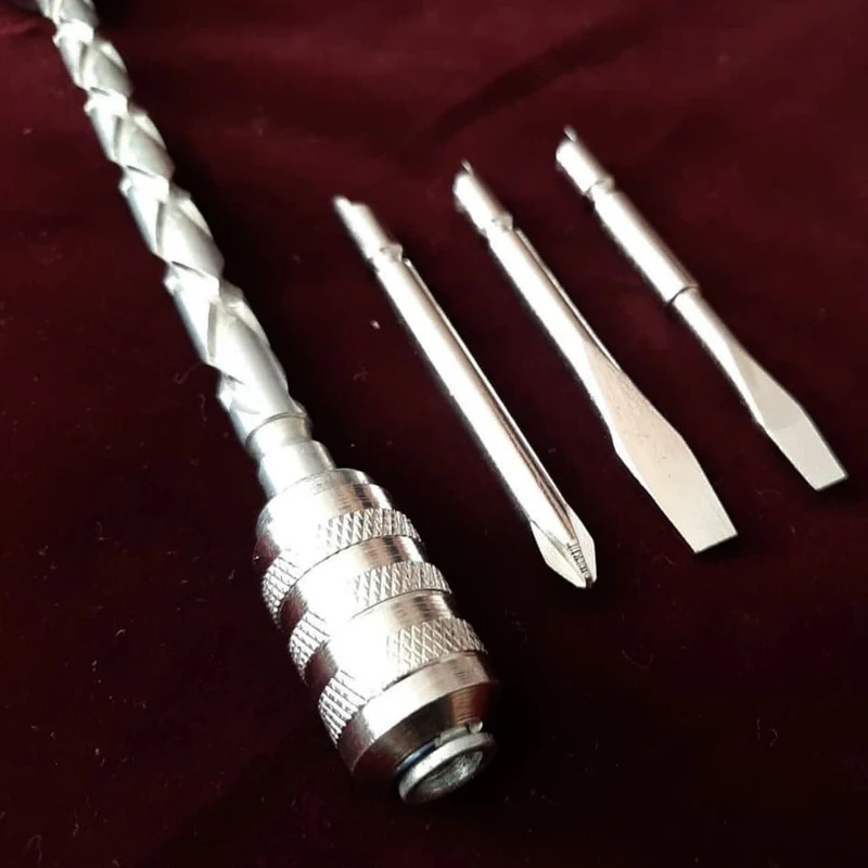 پیچ گوشتی فشاری