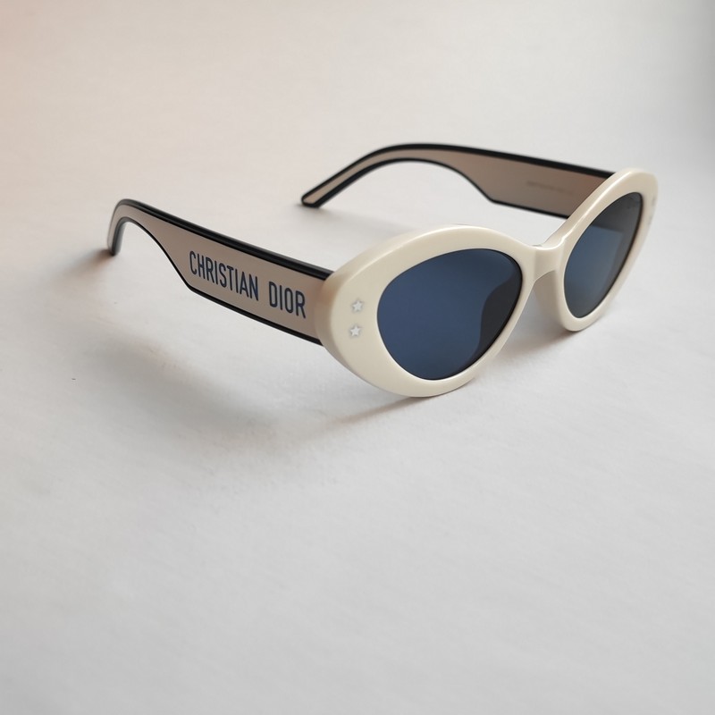 عینک آفتابی گربه ای زنانه برندDior