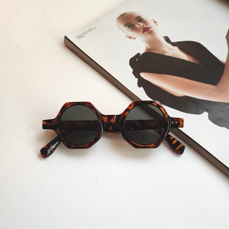 عینک آفتابی فشن چند ضلعی Marc Jacobs | هنری و متفاوت