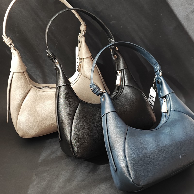 کیف قایقی چرمی کوچک زنانه مدل زاغ | جادار و با کیفیت