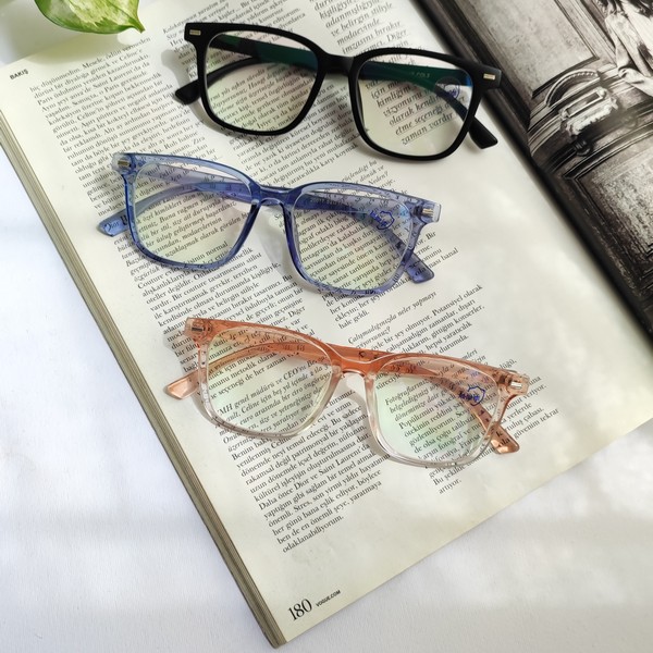 عینک بلوکات مدل ویفرر  یونیسکس (wayfarer)