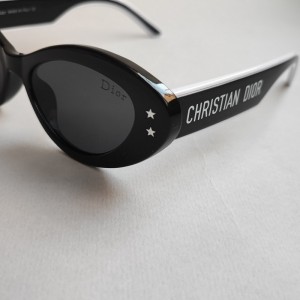 عینک آفتابی گربه ای زنانه برندDior