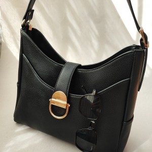 کیف قایقی.jpg