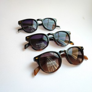 عینک ظریف.jpg