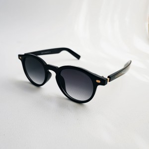 عینک دودی.jpg