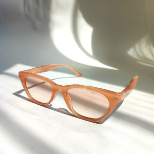 عینک شامپاینی