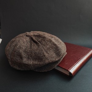 کلاه قهوه ای .jpg