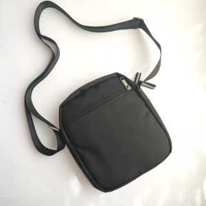 کیف کراس بادی.jpg