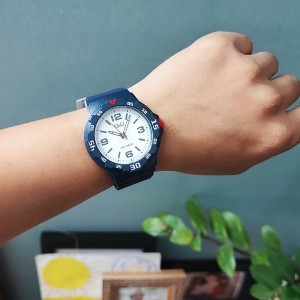 ساعت مچی مردانه کیواندکیو.jpg