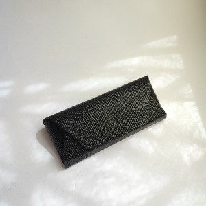 قاب عینک مگنتی | سبک، مقاوم و شیک