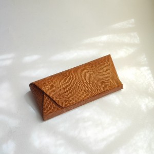 قاب عینک مگنتی | سبک، مقاوم و شیک